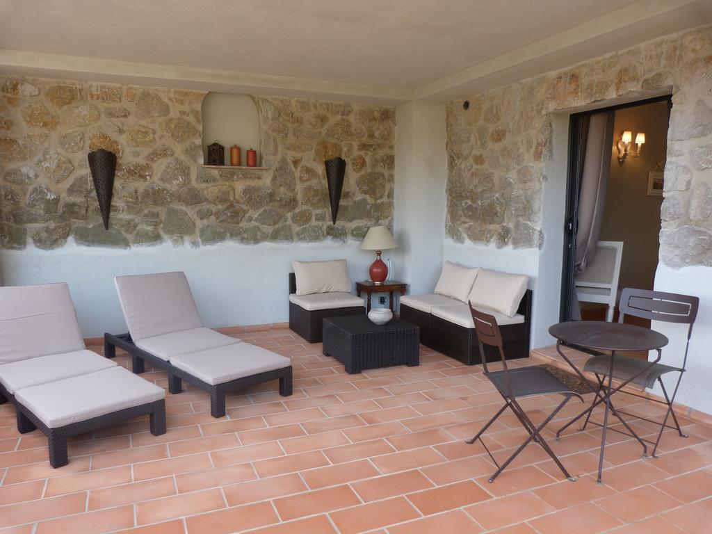 La Bastide Des Senteurs Peymeinade Ruang foto