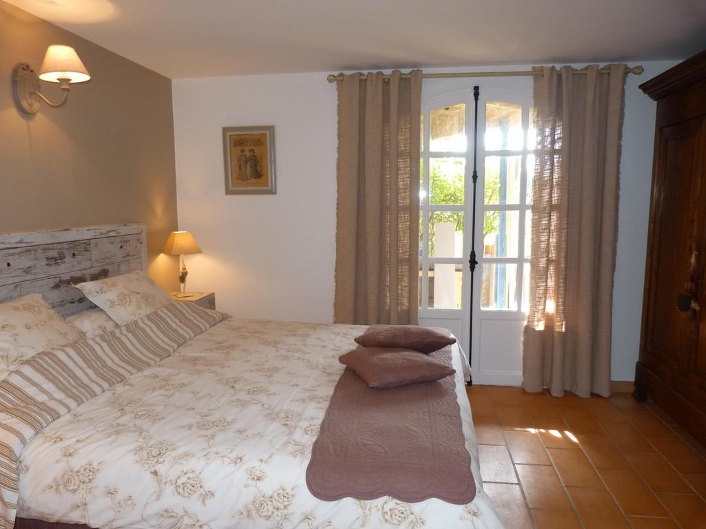 La Bastide Des Senteurs Peymeinade Ruang foto