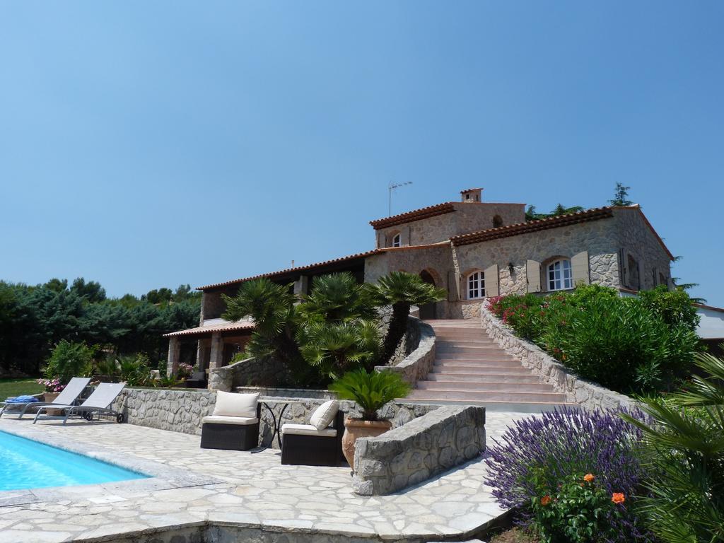 La Bastide Des Senteurs Peymeinade Bagian luar foto